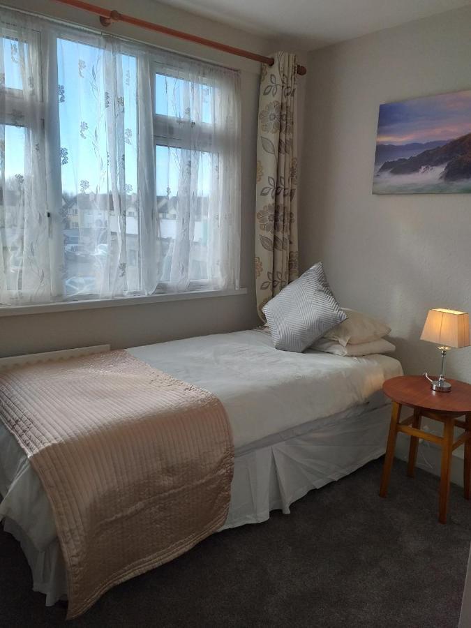 Villa St.John B&B Athlone Exterior foto